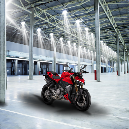 Photo 1 for New 2025 Ducati Streetfighter