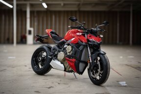 New 2025 Ducati Streetfighter