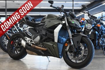 2025 Ducati Streetfighter V2