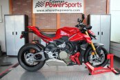 New 2025 Ducati Streetfighter V4 S