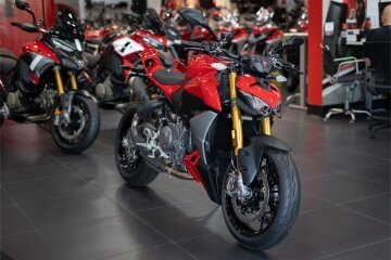 New 2025 Ducati Streetfighter