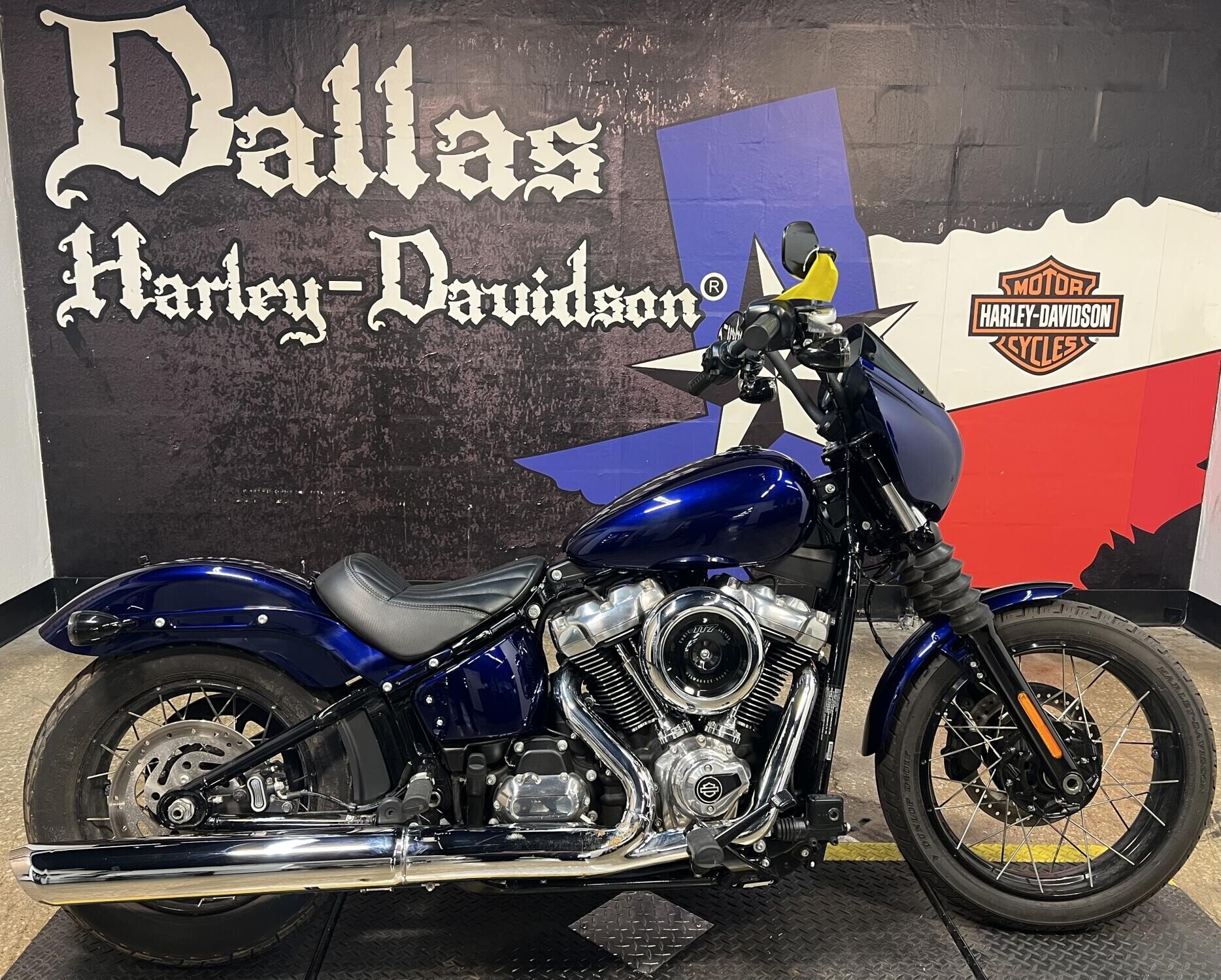 2025 Harley-Davidson Softail Street Bob