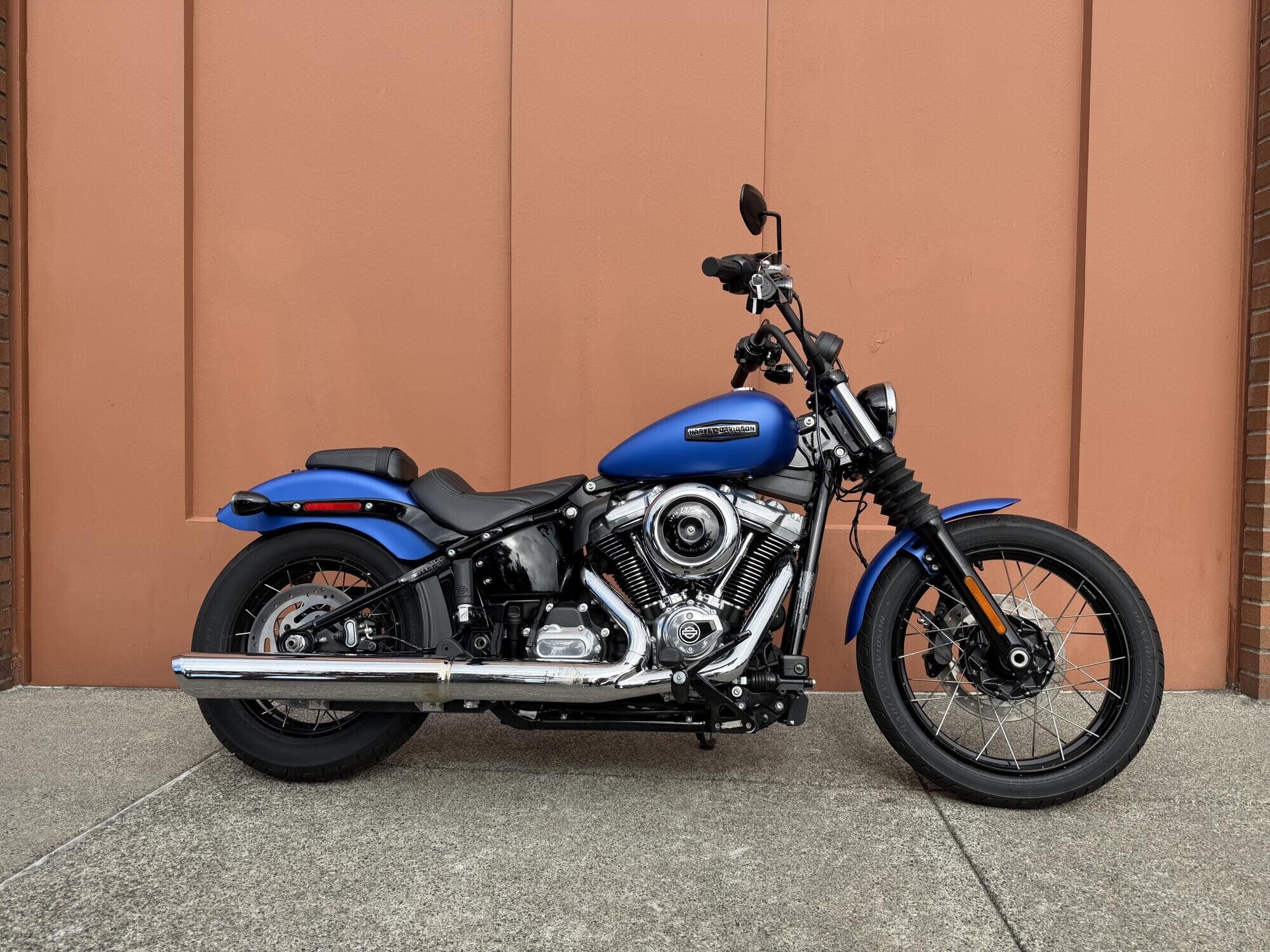 2025 Harley-Davidson Softail Street Bob