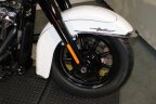 Thumbnail Photo 3 for New 2025 Harley-Davidson Softail Heritage Classic