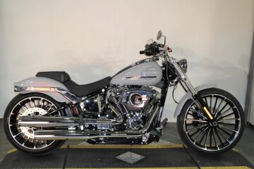New 2025 Harley-Davidson Softail Breakout