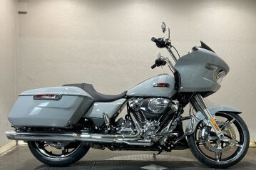 New 2025 Harley-Davidson Touring