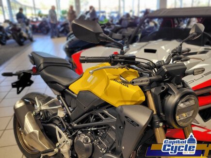 Photo 1 for New 2025 Honda CB300R ABS