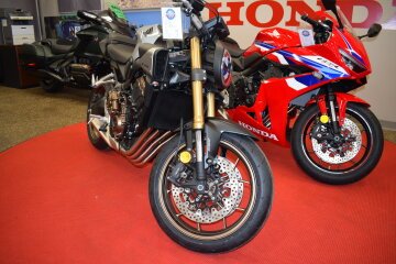 New 2025 Honda CB650R ABS