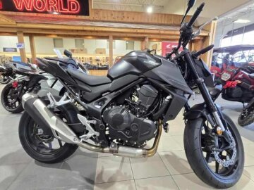 New 2025 Honda CB750 Hornet
