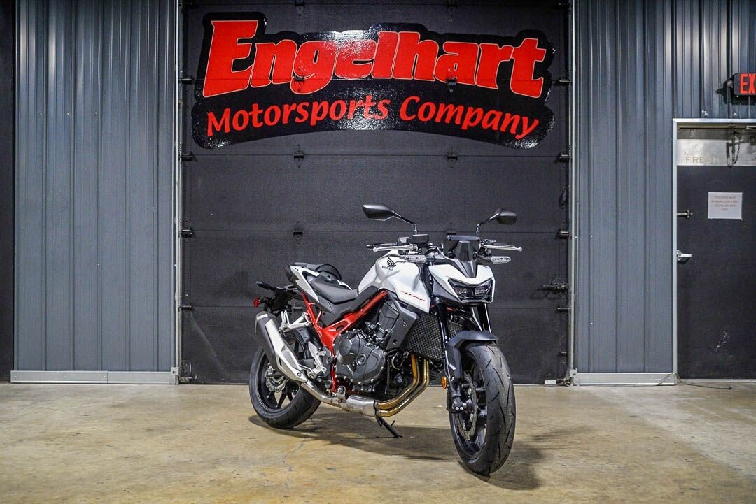 New 2025 Honda CB750 Hornet