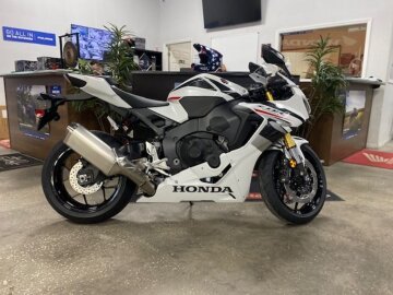 New 2025 Honda CBR1000RR