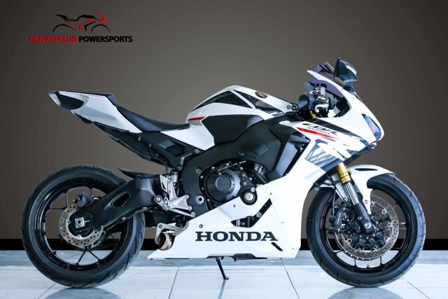 2025 Honda CBR1000RR ABS