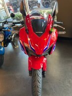 Thumbnail Photo 2 for New 2025 Honda CBR500R