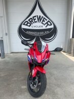 Thumbnail Photo 2 for New 2025 Honda CBR500R