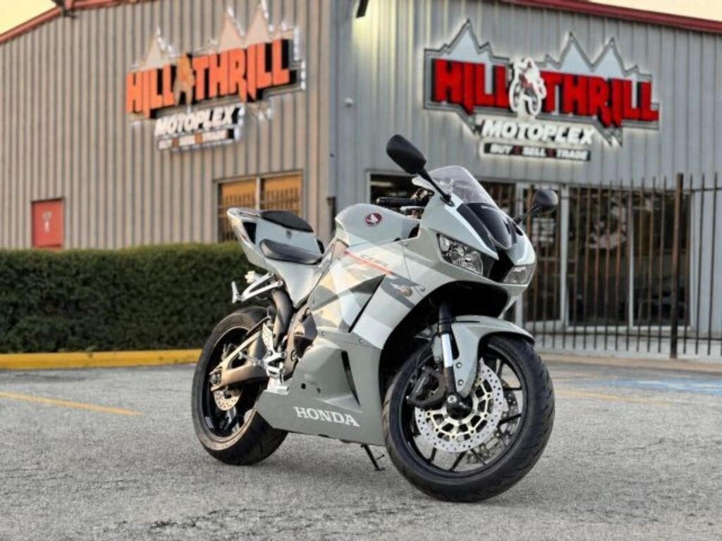 2025 Honda CBR600RR