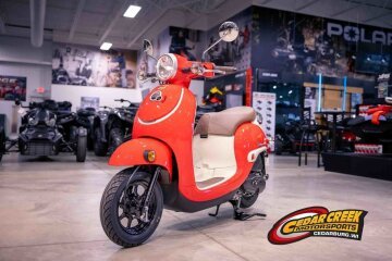 New 2025 Honda Metropolitan