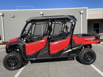 Photo 1 for New 2025 Honda Pioneer 1000 6 Deluxe Crew