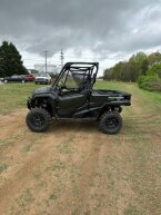 Thumbnail Photo 2 for New 2025 Honda Pioneer 1000 Deluxe