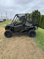 Thumbnail Photo 2 for New 2025 Honda Pioneer 1000