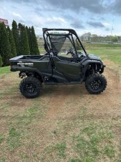 New 2025 Honda Pioneer 1000 Deluxe