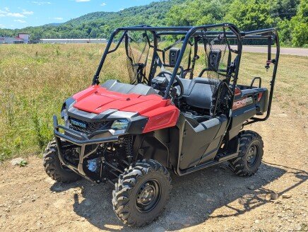 Photo 1 for New 2025 Honda Pioneer 700 4