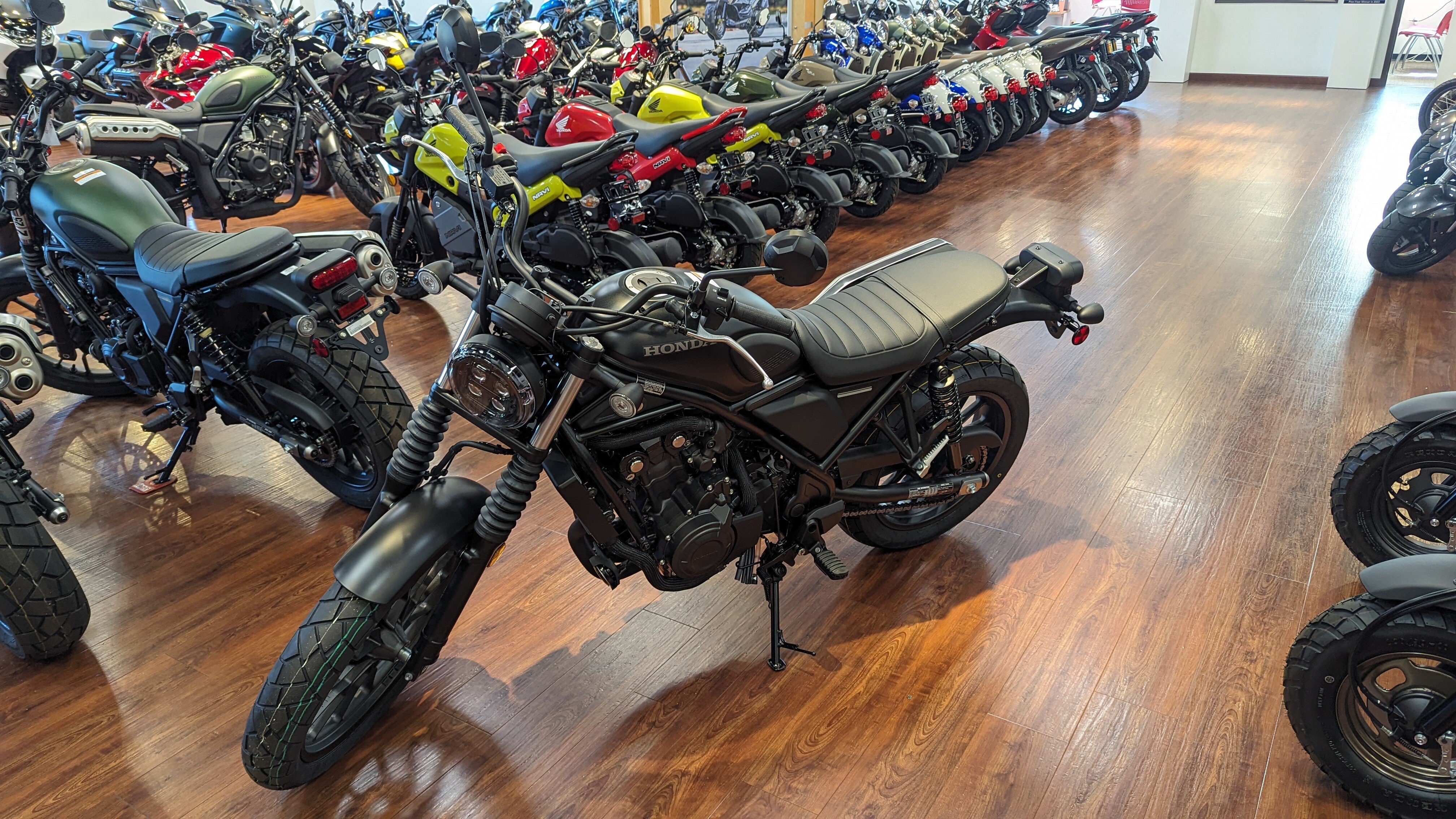 New 2025 Honda SCL500