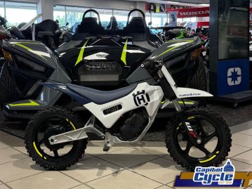 New 2025 Husqvarna EE 2