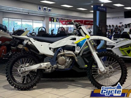 Photo 1 for New 2025 Husqvarna FC250