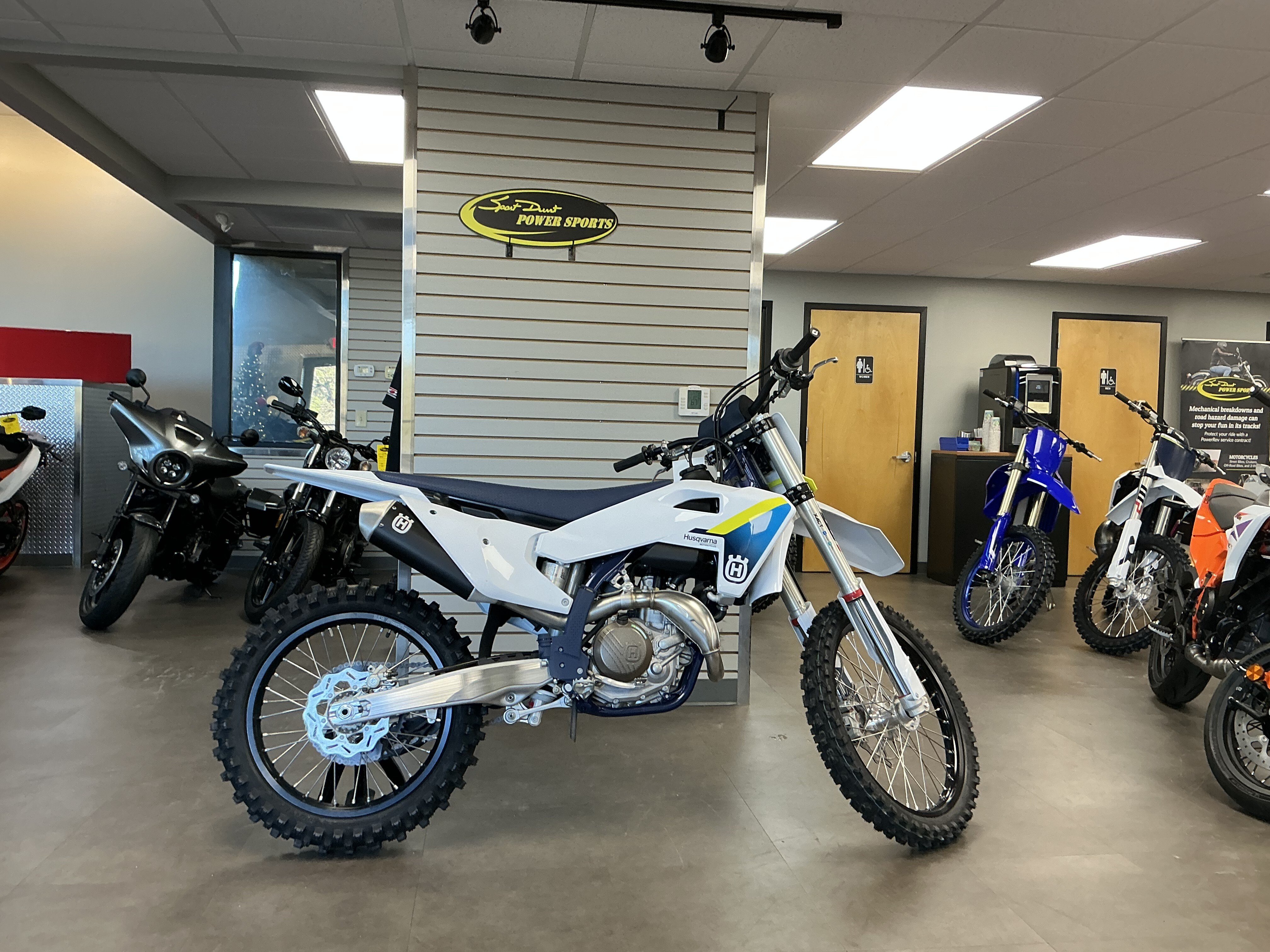 New 2025 Husqvarna FC450