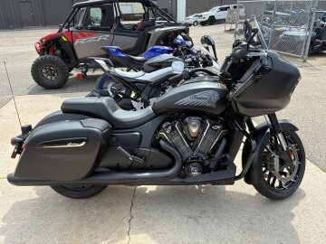 2025 Indian Challenger Dark Horse