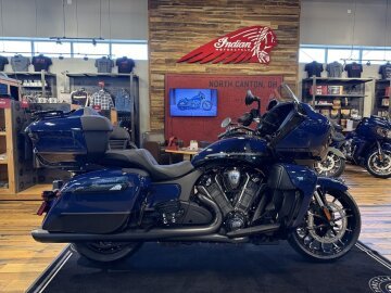 New 2025 Indian Pursuit Dark Horse