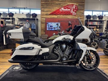 New 2025 Indian Pursuit Dark Horse