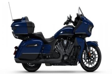 New 2025 Indian Pursuit Dark Horse