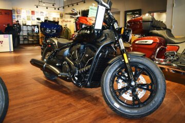 New 2025 Indian Scout Sixty Bobber