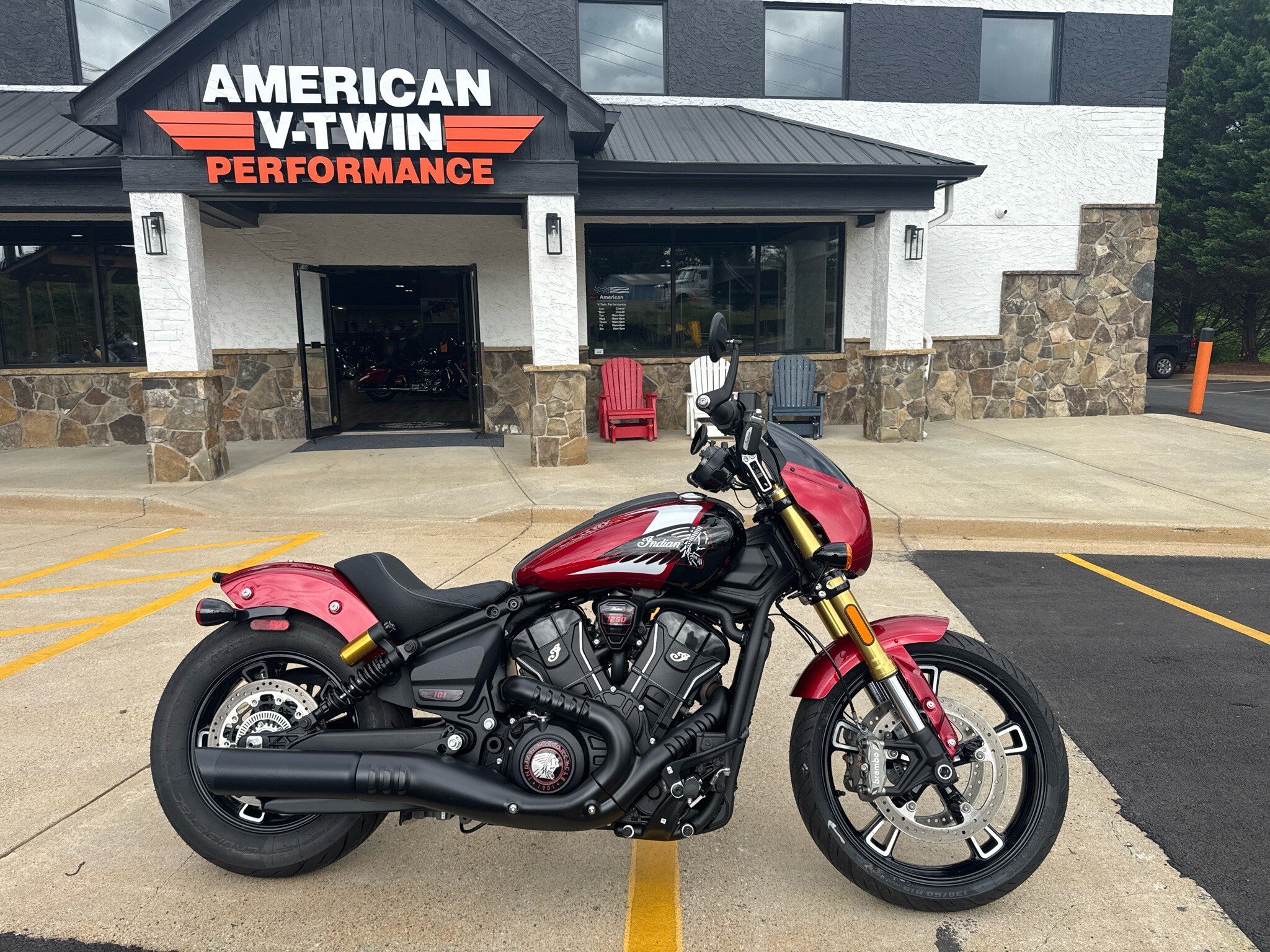 2025 Indian Scout 101 Scout