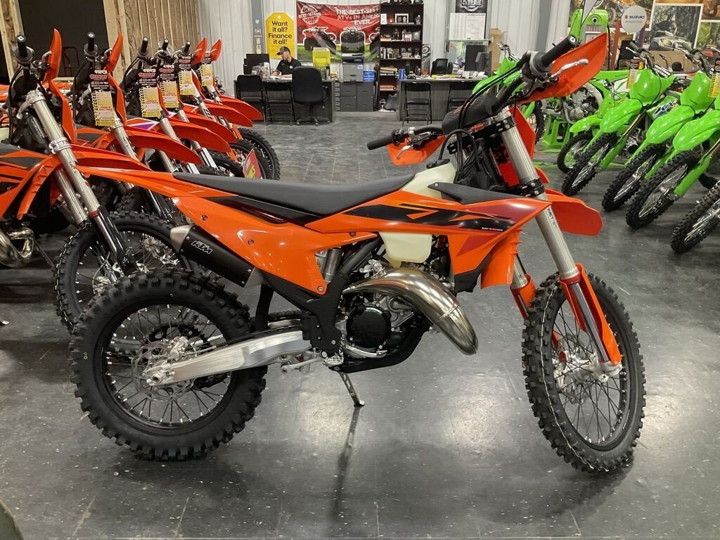 New 2025 KTM 125XC