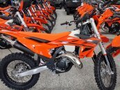New 2025 KTM 150XC-W