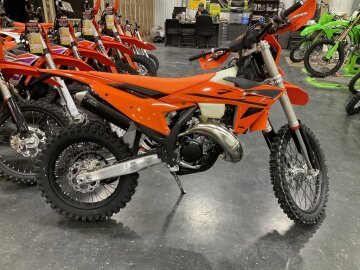 New 2025 KTM 150XC-W