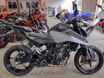 New 2025 KTM 250 Duke