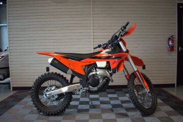 New 2025 KTM 250XC-F