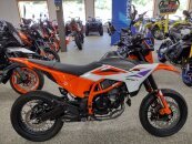 New 2025 KTM 390