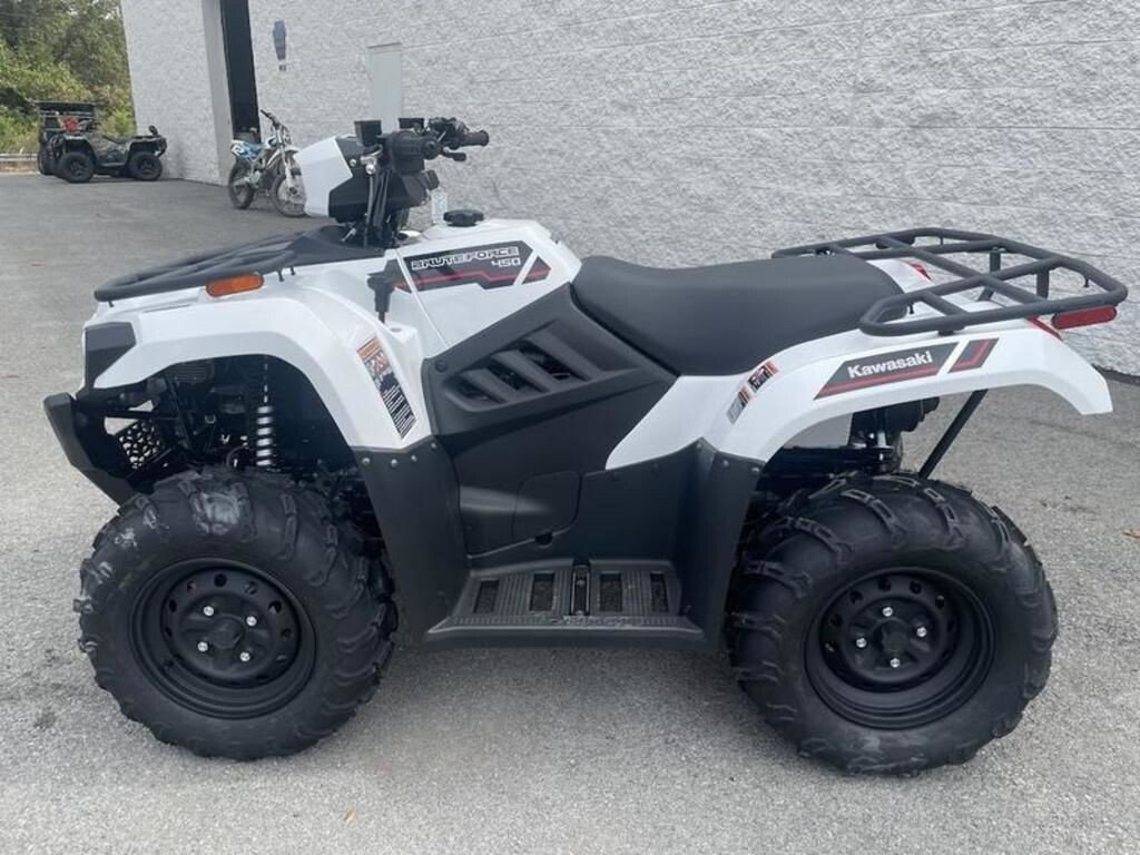 New 2025 Kawasaki Brute Force 450 4x4