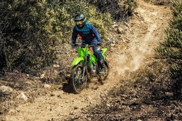 New 2025 Kawasaki KLX140R F