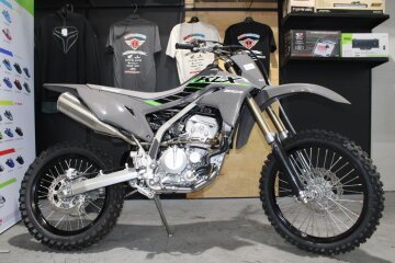 New 2025 Kawasaki KLX300R