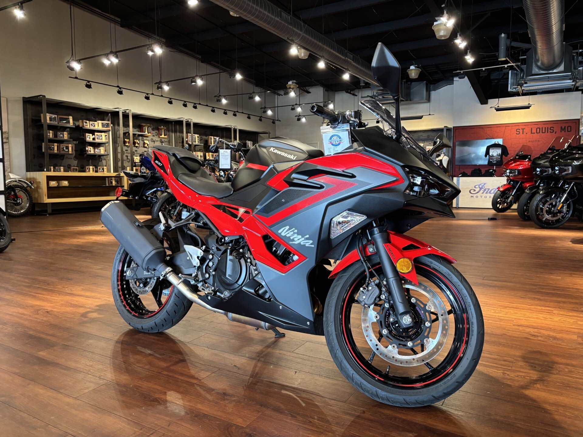 2025 Kawasaki Ninja 500 ABS