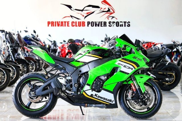 2017 Kawasaki Ninja ZX-10R KRT Edition Specifications, Photos, and