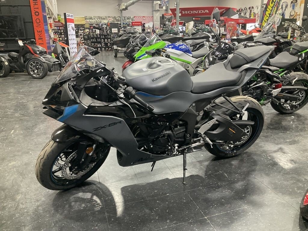 New 2025 Kawasaki Ninja ZX-6R