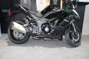 New 2025 Kawasaki Ninja 1100SX ABS
