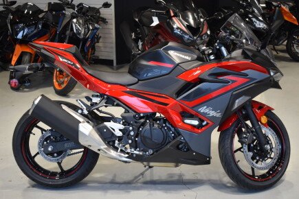 Photo 1 for New 2025 Kawasaki Ninja 500