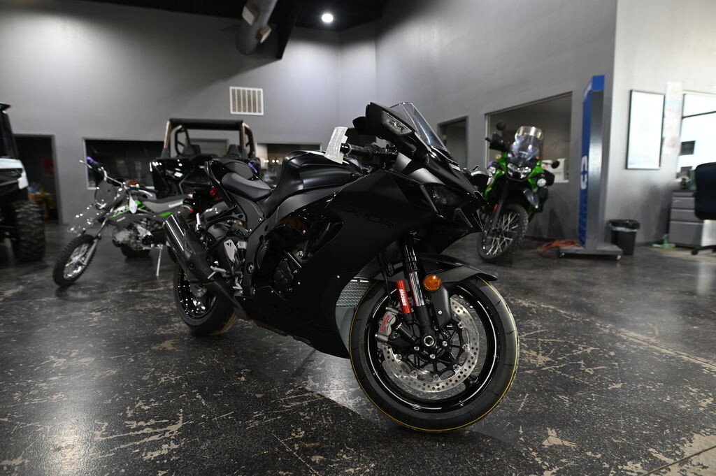 2025 Kawasaki Ninja® ZX™-10R ABS | RideNow SoCal